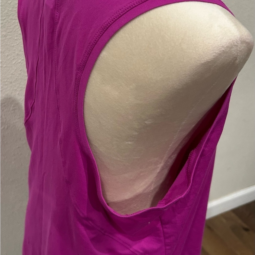 All in motion Women's Pink Sleeveless lightweight athletic Top size XXL NWT - Picture 3 of 4